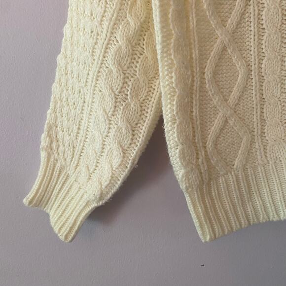 Jockey Sportswear Men's size Medium White Cream Cableknit Fishermen Sweater - Picture 4 of 9